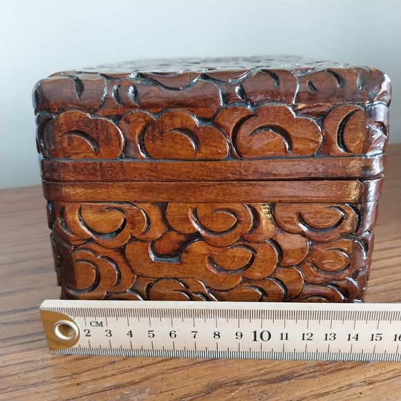 Hand-Carved Floral Wood Nesting Boxes - Brown - Picture 13 of 16